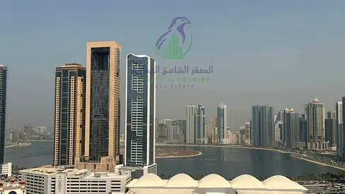 غرفة وصالة بأطلالة بحرية مع بلكون بأطلالة بحرية باركن مجاني مساحة واسعة تشطيب حديث موقع مميز