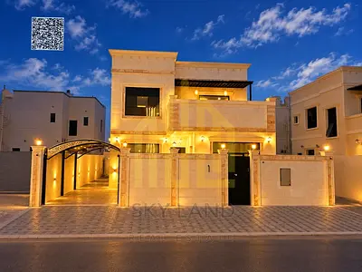 Registration fees included - Street with alley - Two floors and a roof - Freehold