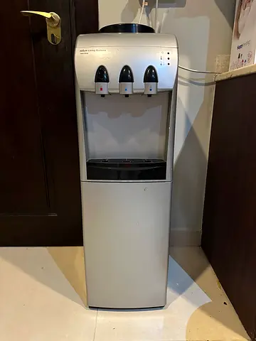 Standing water dispenser / water cooler - used, working