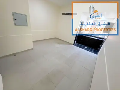 استوديو للإيجار السنوي في الراشدية 2 – عجمان | مطبخ منفصل ومساحة واسعة