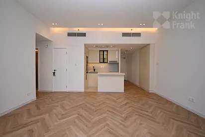Fully Upgraded | Vacant on Transfer | Lake View