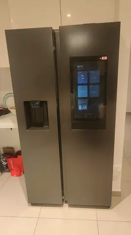 Samsung familyhub Side by Side Refrigerator