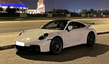 Porsche 911 Carrera 2025 GCC Specs