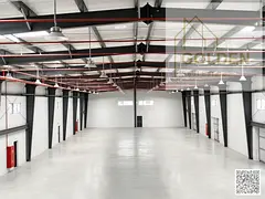 Warehouse with 230 kW Power, Staff Accommodation, Offices, and Multiple Access Gates