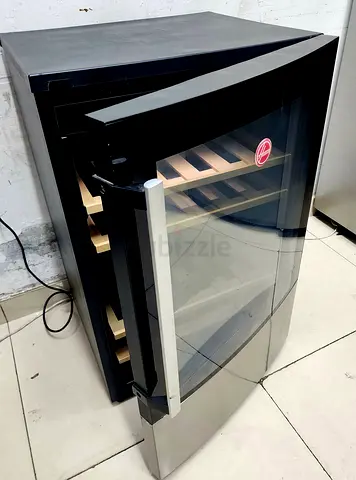 Hoover Wine Cooler fridge