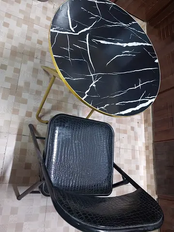Table chair 45 aed