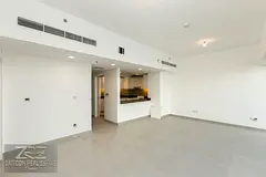 Spacious 2BR Townhouse | Park view Close to park