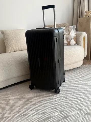 RIMOWA Trunk plus Essential Lightweight Suitcase | matte black