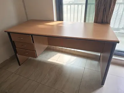 Study / office table
