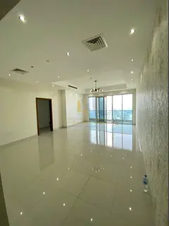 🏢 Apartment for Sale in Al Lu'lu'ah Tower – Al Khan, Sharjah 🌊