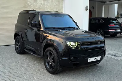 2022 Defender 90 P400 HSE | 48K KM | GCC Spec | Warranty Feb 2027
