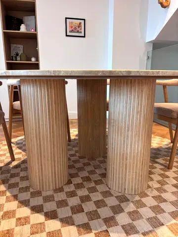 Dinning Table natural travertine mater