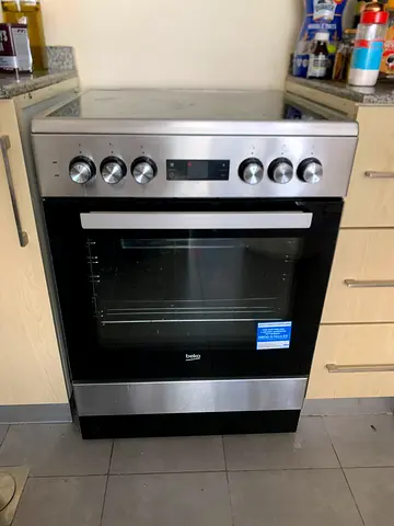 Beko Stainless Steel Freestanding Electric Oven and Cooker - Good Condition