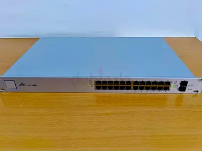 Ubiquiti UniFi Switch 24 (500W) - Rackmount Managed Switch.