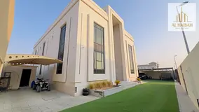 For sale: A villa with excellent, high-quality custom finishes, featuring a ground floor and a first