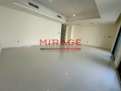 R2M1 | 4BR+Maid | Closed Kitchen