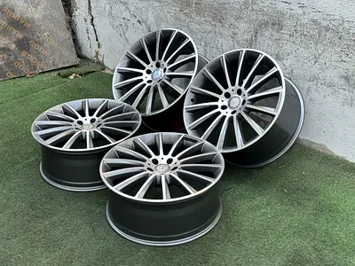 Mercedes benz  original 20/5/112 3200 dhs
