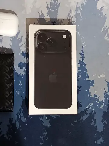 {SEALED} iPhone 18 Pro Black 256GB BRAND NEW GCC