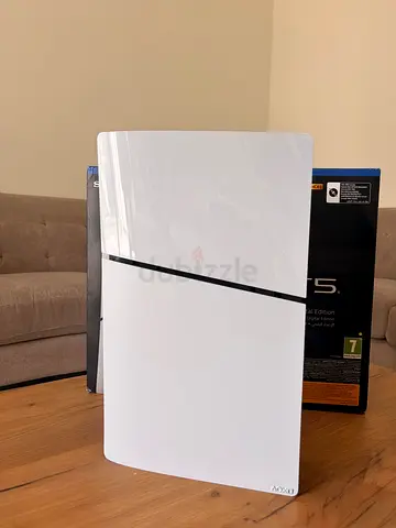 Sony PS5 Digital Wireless Controller - White (open box - played less than 10 hours) UAE version 1TB