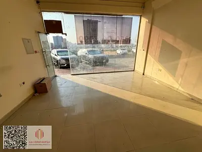 محل تجاري للإيجار السنوي في عجمان الجرف 3 | 20,000 درهم فقط فرصة مميزة لاستئجار محل تجاري في منطقة الجرف 3 – عجمان، بموقع ممتاز وقريب من جميع الخدمات