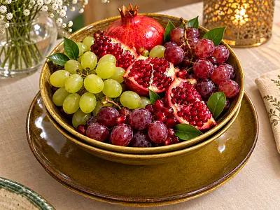 Set of Decorative Ceramic Serving Bowls / Fruit Display Plates
