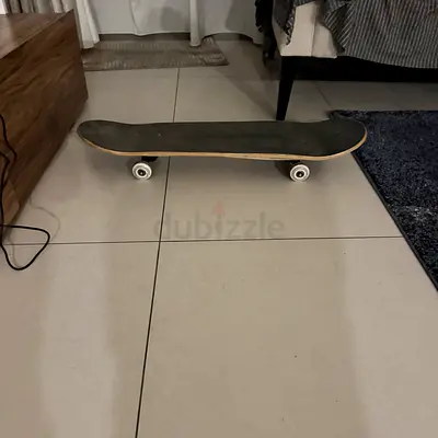 Skate board