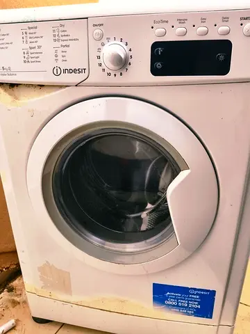 Indesit Front Load Washing Machine with dryer - Used, Working