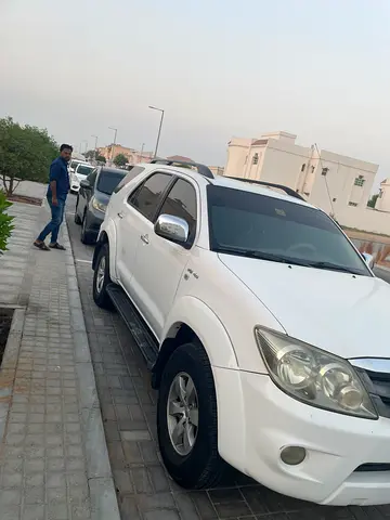 2006 Toyota FORTUNER — фото 2