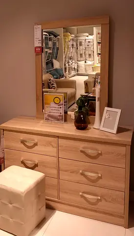 Home Box Dressing Table in a very good condition. RFS: Space limitations
