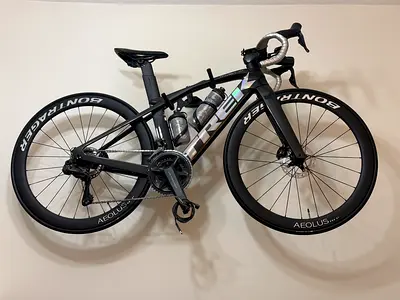 Trek Madone SL6 Dinister Black Prismatic (Size 47)