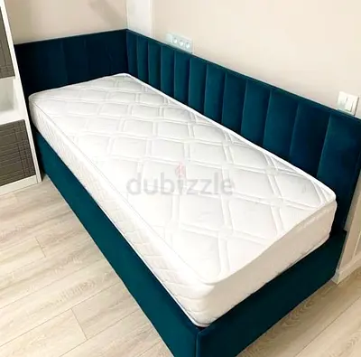 Single upholstered bed with headboard - teal