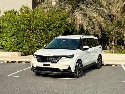 Kia Carnival 2023 LX GCC Specs