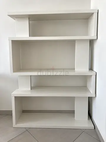 Book shelf / Shelving unit for sale