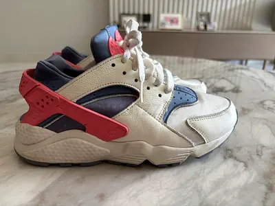 Nike Huarache Sneakers – Like New! 👟✨