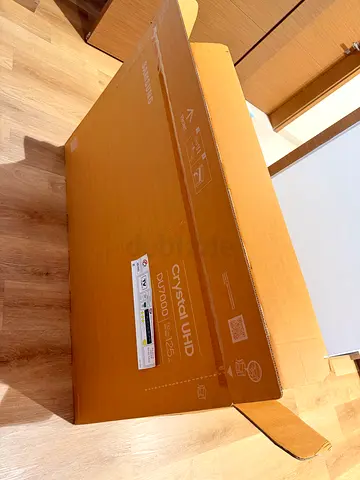 Samsung Crystal UHD 50 inch DU7000 Model