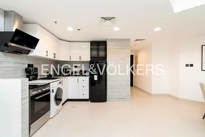 Exclusive| Prime Marina Location| Upgraded Kitchen