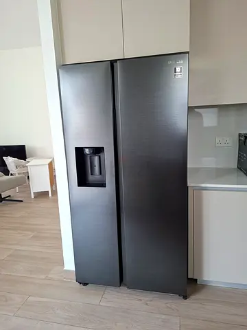 Smasung Side By Side Door Refrigerator