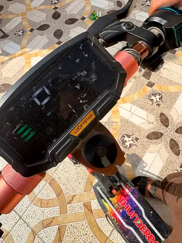 Used Thunderbolt Electric Scooter - Display Working, Good Condition