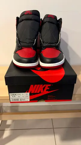 Nike Air Jordan 1 Retro High OG Bred - Size US 11, Brand New