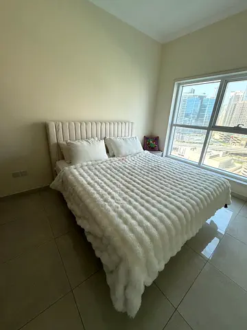 King size bed + mattress - like new