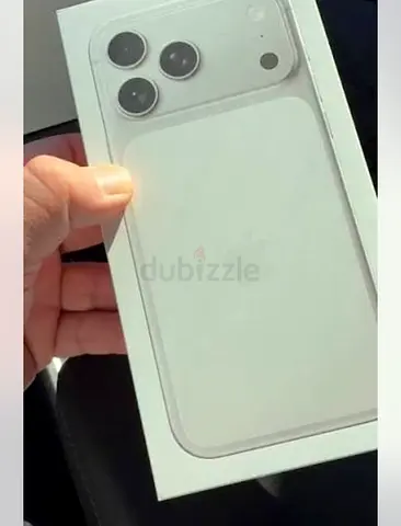Sealed white iPhone 17 Pro max 512 Gb Tdra