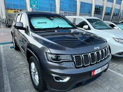 2017 Jeep Grand Cherokee Laredo GCC Specs