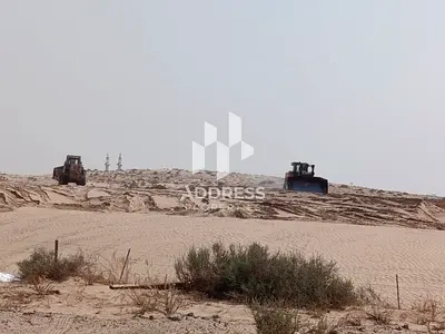 فرصة ذهبية أرض للبيع في المطرق الشارقة | 2,836 قدم² | تملك حر للعرب