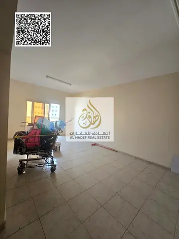 تلت غرف وصاله منفصله مساحه كبيره 3 حمام غرفه ماستر بجوار مدرسه الحكمه