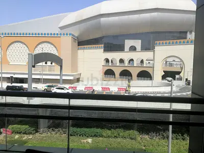Spacious Master Room with Private Balcony & Bathroom | 1 Min to Mall of the Emirates