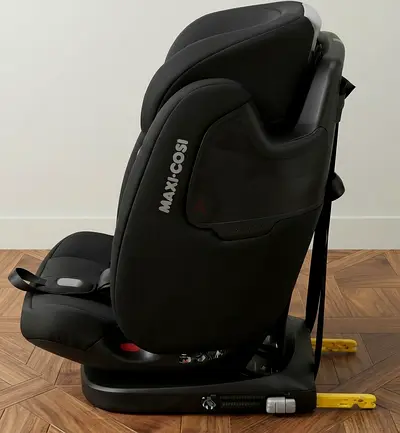 maxi cosi titan pro kids from 1 to 12 with isofix