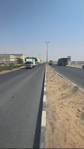 للبيع قطعة أرض صناعية في الشارقة بمنطقة الصجعة الصناعية الحنو القديم بلوك 4