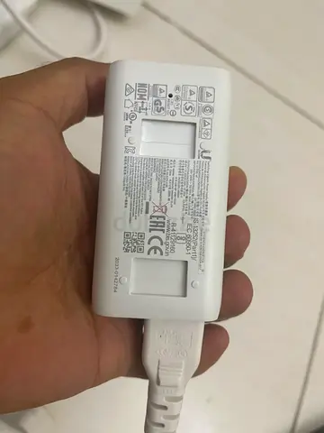 Ubiquiti UniFi 24V PoE Adapter – Power over Ethernet Injector