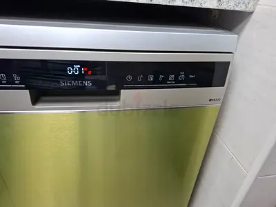 Siemens brand IQ300 Dishwasher 3Racks