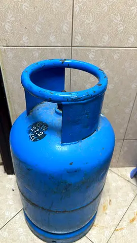 Used blue LPG gas cylinder - 27.2 kg (single cylinder)